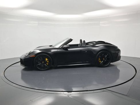 Certified 2025 Porsche 911 Carrera 4 GTS AWD/4WD image 2
