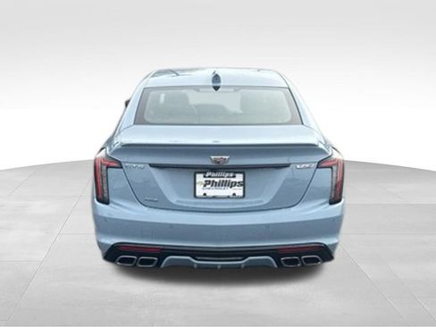 Used 2025 Cadillac CT5 V w/ Technology Package AWD/4WD image 6