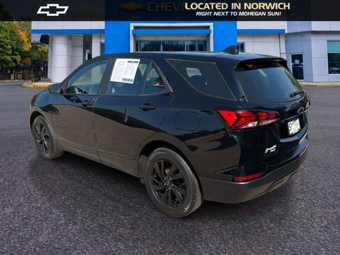 Used 2023 Chevrolet Equinox LS w/ Midnight Edition FWD image 7