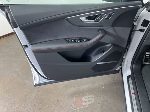 New 2026 Audi SQ8 Prestige image 19
