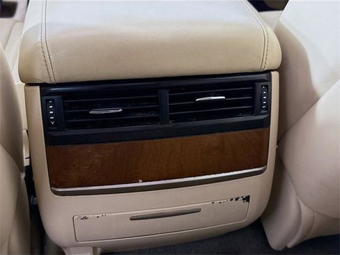 Used 2017 Lexus LX 570 4WD image 28