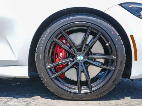 Used 2022 BMW M340i RWD image 9