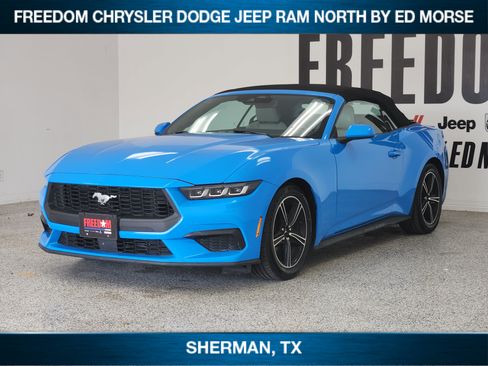 Used 2024 Ford Mustang Premium RWD image 2