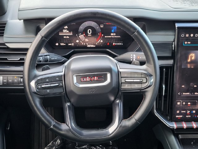 Used 2024 GMC Acadia AT4 w/ Luxury Package AWD/4WD image 40