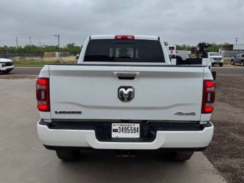 Used 2022 RAM 2500 Laramie AWD/4WD image 7