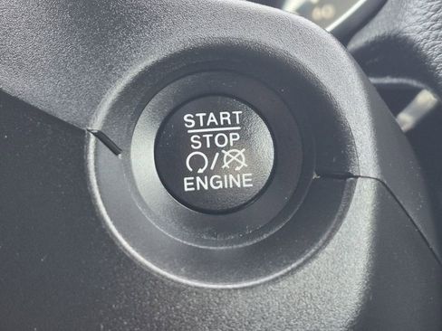 Used 2019 Jeep Compass Latitude w/ Popular Equipment Group image 26