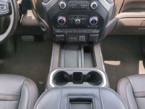 Used 2022 GMC Sierra 2500 Denali AWD/4WD image 19