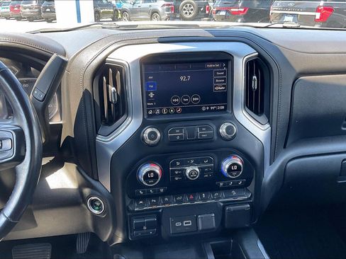 Used 2021 GMC Sierra 1500 SLT w/ SLT Premium Plus Package AWD/4WD image 6