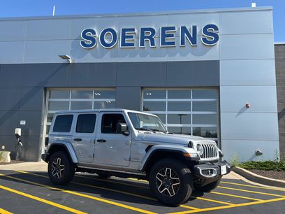 Used 2024 Jeep Wrangler Unlimited Sahara w/ Technology Group