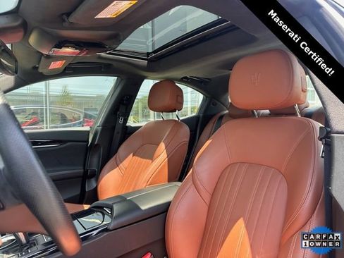 Certified 2022 Maserati Ghibli Modena Q4 AWD/4WD image 9