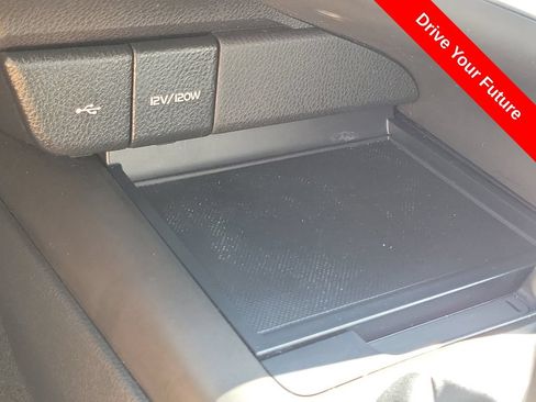 Used 2021 Toyota Camry LE FWD image 13