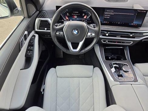 Used 2026 BMW X5 sDrive40i w/ Climate Comfort Package RWD image 13