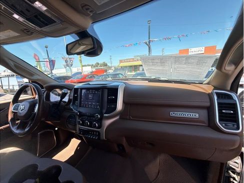 Used 2019 RAM 2500 Laramie AWD/4WD image 8