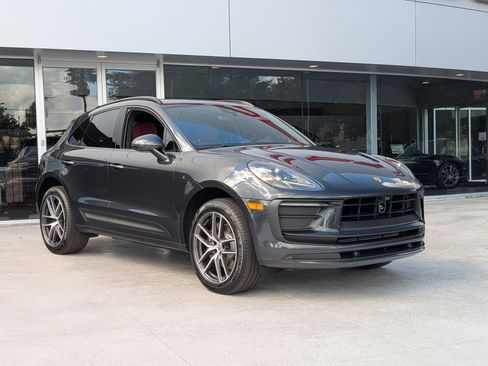 New 2026 Porsche Macan image 7