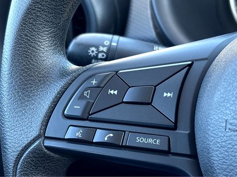 Used 2023 Nissan Kicks S image 12