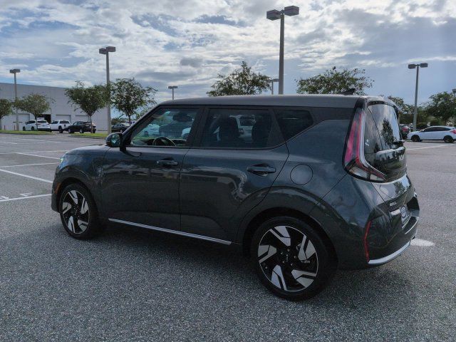 Used 2023 Kia Soul GT-Line w/ GT-Line Technology Package FWD image 6