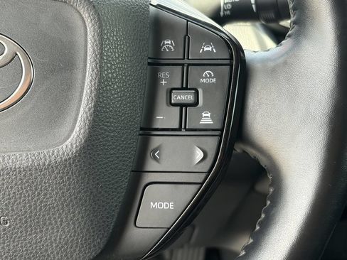 Certified 2024 Toyota Prius XLE FWD image 38