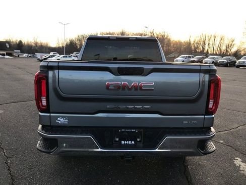 Used 2021 GMC Sierra 1500 SLT AWD/4WD image 3