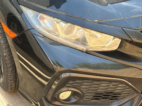 Used 2018 Honda Civic Sport image 3
