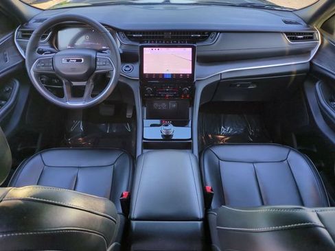 Used 2024 Jeep Grand Cherokee L Limited w/ Black Appearance Package RWD image 13