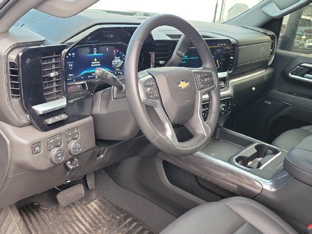 Certified 2025 Chevrolet Silverado 2500 LTZ w/ LTZ Premium Package AWD/4WD image 21