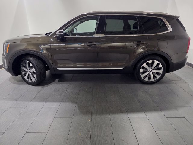 Used 2020 Kia Telluride EX w/ EX Premium Package AWD/4WD image 2