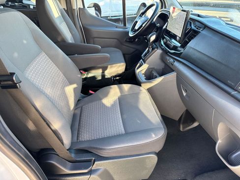 Used 2023 Ford Transit 350 XLT image 18