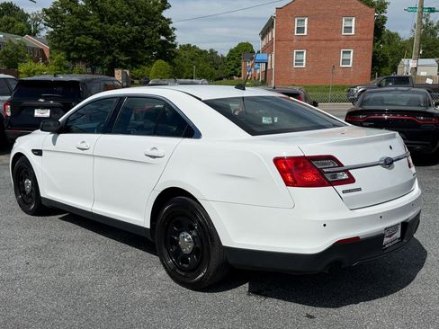 Used 2018 Ford Taurus Police Interceptor AWD image 9