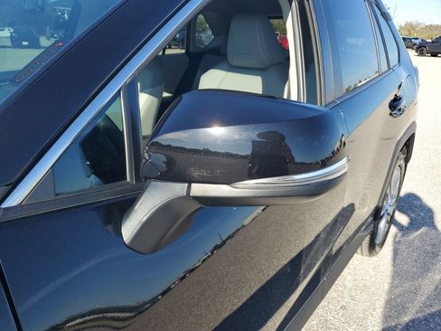 Used 2024 Toyota RAV4 XLE Premium image 21