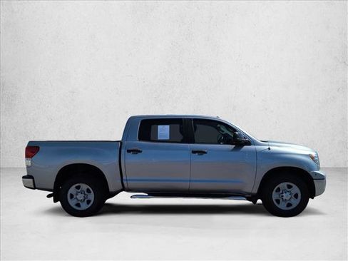 Used 2013 Toyota Tundra 2WD CrewMax w/ Tow Pkg image 4