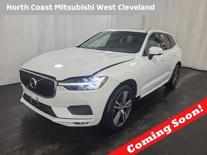 Used 2021 Volvo XC60 T5 Momentum w/ Premium Package