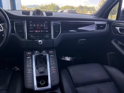 Used 2018 Porsche Macan S AWD/4WD image 15