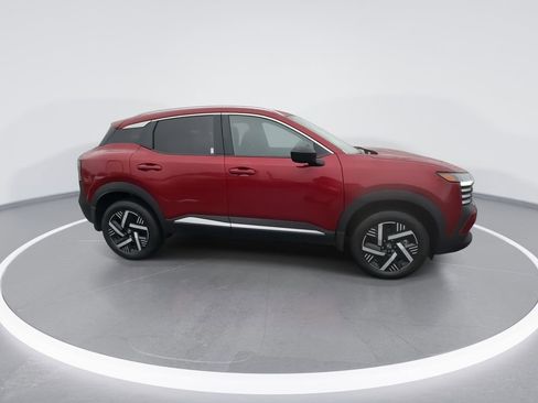 New 2026 Nissan Kicks SV FWD image 9