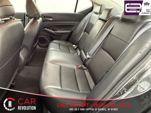 Used 2023 Nissan Altima 2.5 SR FWD image 24