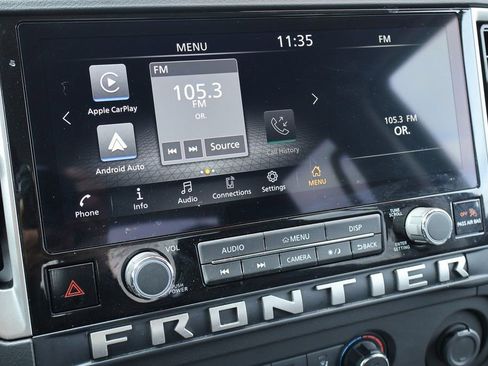 Certified 2025 Nissan Frontier SV image 3