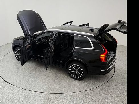 New 2026 Volvo XC90 T8 Plus w/ Protection Package Premier AWD/4WD image 41