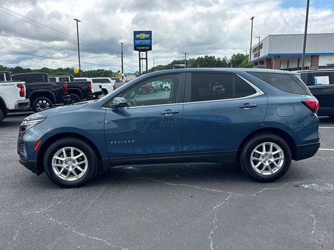 Used 2024 Chevrolet Equinox LT FWD image 9