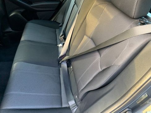 Used 2018 Subaru Impreza 2.0i AWD/4WD image 19