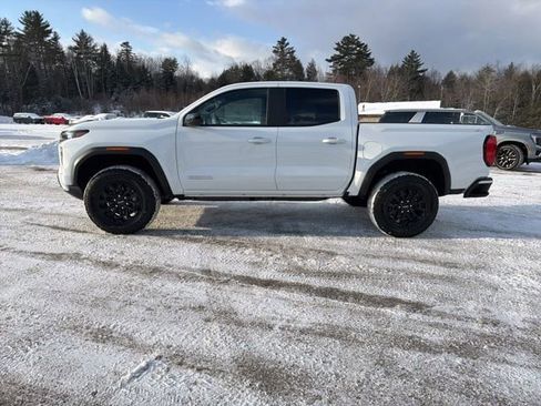 New 2026 GMC Canyon Elevation AWD/4WD image 3