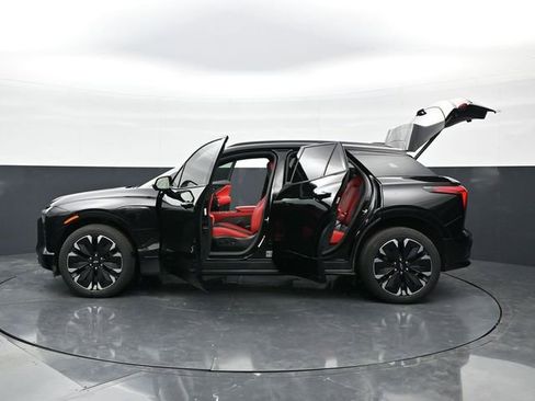 Used 2024 Chevrolet Blazer EV RS AWD/4WD image 46