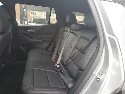 New 2026 Chevrolet Equinox LT w/ Convenience Package II FWD image 14