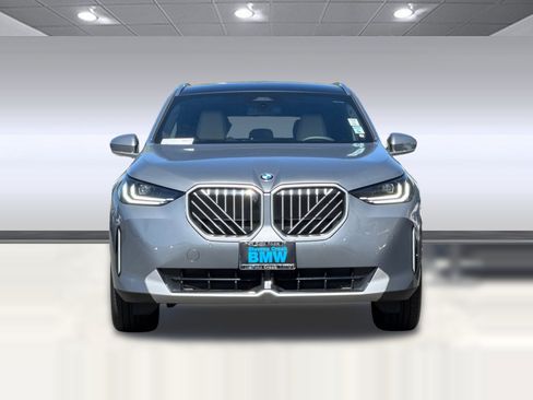 Used 2026 BMW X3 xDrive30i w/ Premium Package AWD/4WD image 6