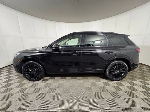 New 2026 Lincoln Corsair Premiere image 2