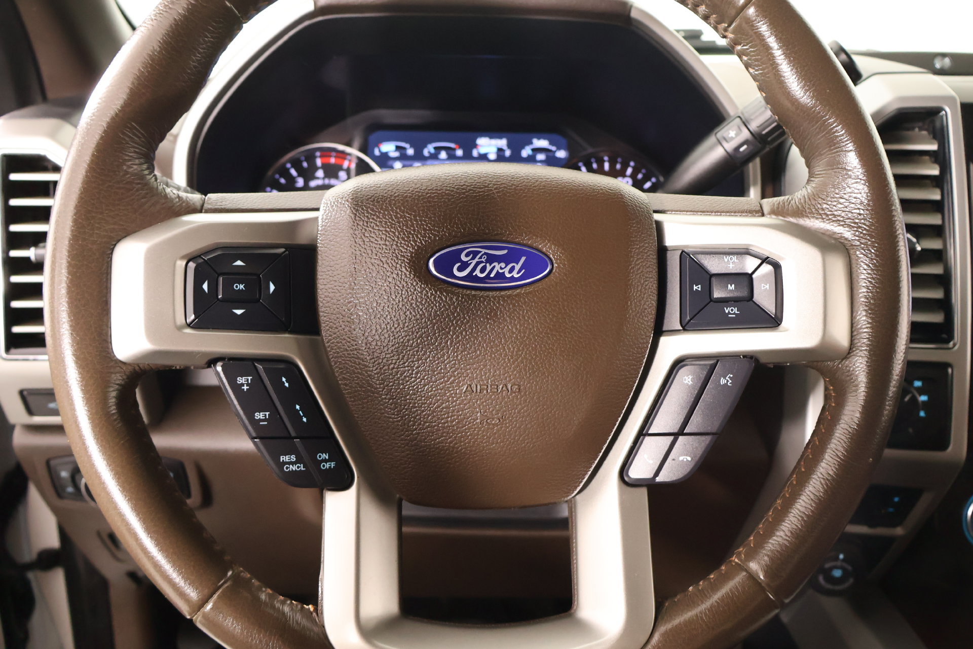Used 2021 Ford F350 King Ranch AWD/4WD image 3