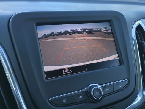 Certified 2022 Chevrolet Equinox LS image 14