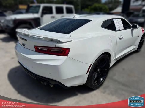 Used 2017 Chevrolet Camaro SS image 5