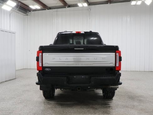 Used 2024 Ford F250 Platinum image 6