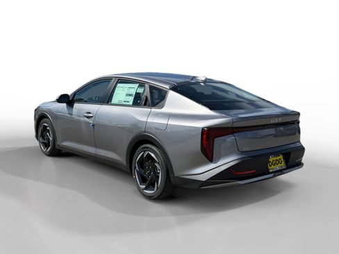 New 2026 Kia K4 EX image 3