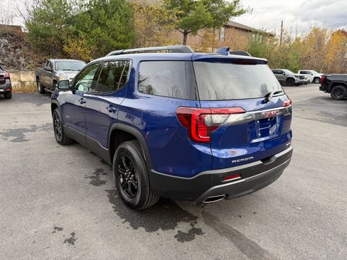 Used 2023 GMC Acadia AT4 w/ Technology Package image 3