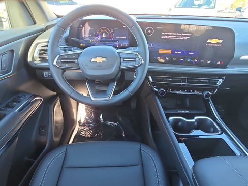 New 2026 Chevrolet Traverse LT w/ Driver Confidence Package image 15